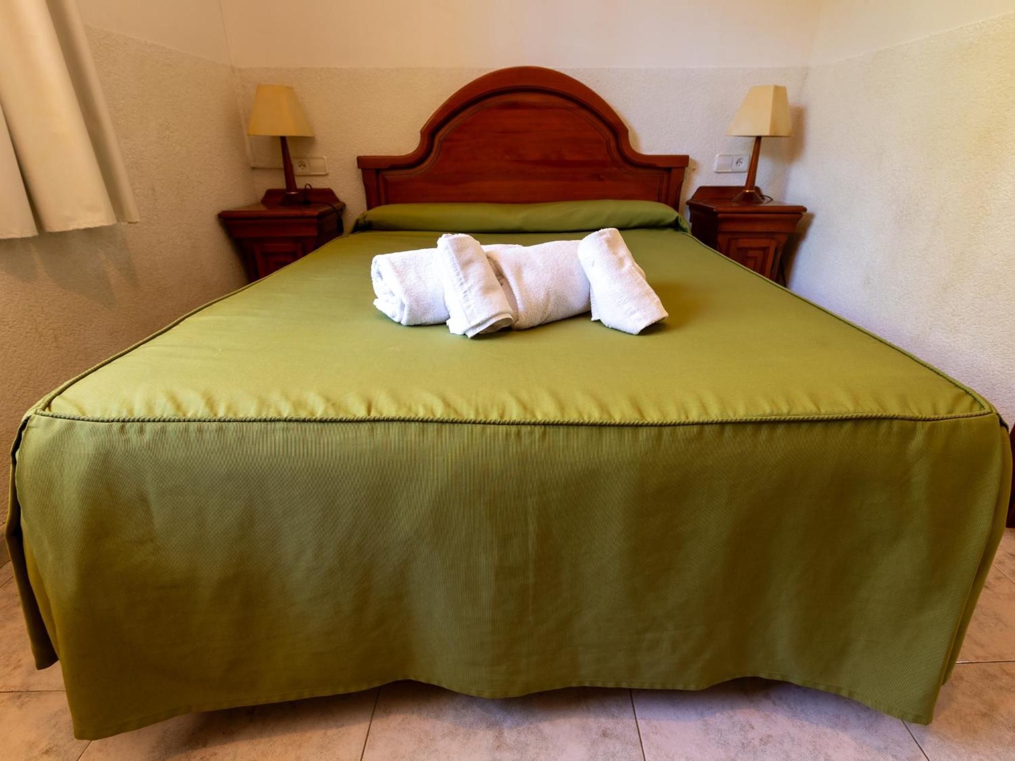 Apartamentos Sunway San Jorge Sitges Kültér fotó
