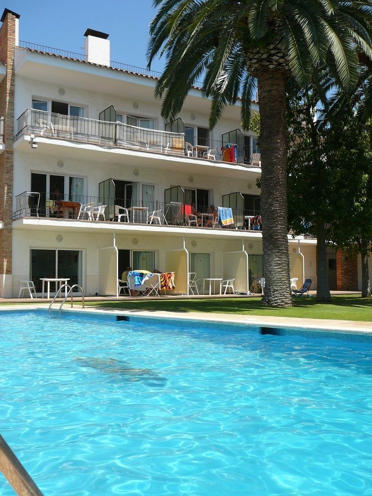 Apartamentos Sunway San Jorge Sitges Kültér fotó